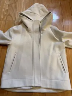 GU ジーユー コージーメルトンショートフーディコートサイズM