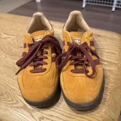 adidas GAZELLE スエード スニーカー イエローのサムネイル