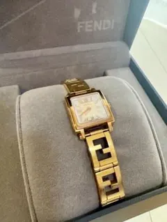 2026年最新】FENDI フェンディ クアドロミニの人気アイテム - メルカリ