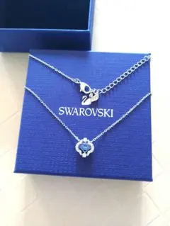 新品 SWAROVSKI Una Clover ネックレス スワロフスキー 箱付 - メルカリ