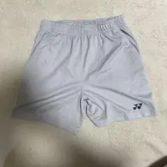 ヨネックス グレー ショートパンツ　バドミントン