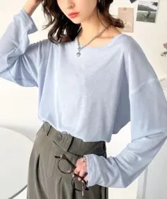 ルーズフィット長袖Tシャツ ライトブルー