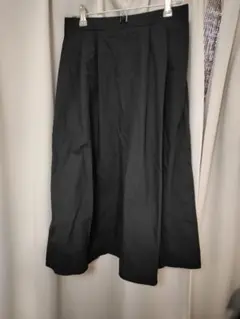 GU ブラック フレアスカート
