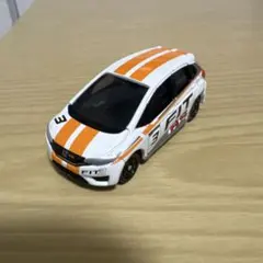 トミカ Honda FIT RS ホワイトNo.66 2014年のサムネイル