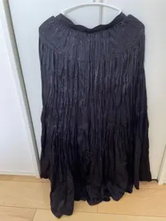 ユニクロ　黒いプリーツロングスカート