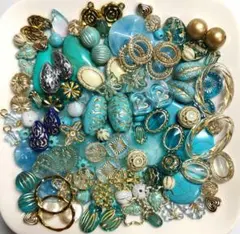 【ɴᴇᴡ】ターコイズブルー系＆ゴールドライン☆アンティークビーズMIX☆