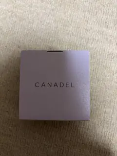 新品・未使用品 CANADEL プレミアホワイト オールインワンのサムネイル