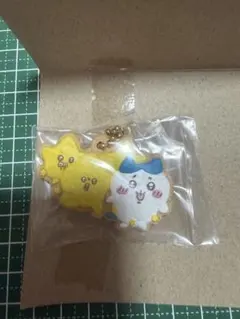 ちいかわ　ハチワレ　流れ星　キーホルダー　クッキーチャームコット