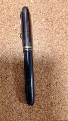 およそ100年前のEDISONヴィンテージ万年筆 およそ100年前のEDISONヴィンテージ万年筆 - メルカリ