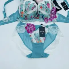 サルート　Ｉ８５　リッチヴェール　源氏物語　BS　23G　ワコール　新品タグ付 サルート I85 リッチヴェール 源氏物語 BS 23G ワコール 新品タグ付