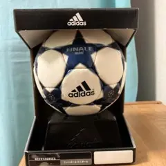 Item thumbnail for item b6a49086-e990-46e5-8f89-6bb8f1b6bfc5