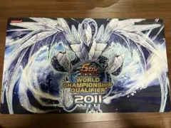 トリシューラ　プレイマット　EU 遊戯王 公式 プレイマット WCQ 氷結界の龍トリシューラ EU版