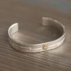 ヴィンテージフォレストスタイルのゴールドフライングバードブレスレット