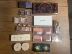 アイシャドウ&チーク　26点セット