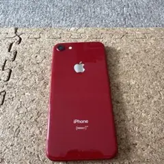 iPhone 8 レッド