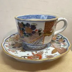 有田　蒼峰作　染錦鳥菊梅麒麟　カップ&ソーサー