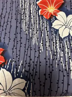 【訳あり】赤白色の花柄　青地　浴衣　ハンドメイド品　リメイクに