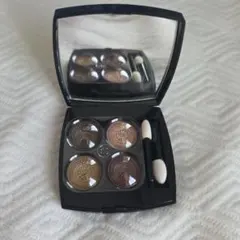 CHANEL レ キャトル オンブル 342のサムネイル