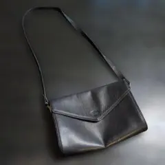 【美品】Longchamp ロンシャン ショルダーバッグ 革 レザー ブラック黒