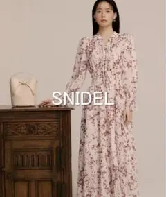 【新品タグ付き】SNIDEL Sustainableプリーツプリントワンピース