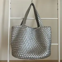 Item thumbnail for item 1d24c57e-1c7d-47e4-9a9e-2509cb0264fe