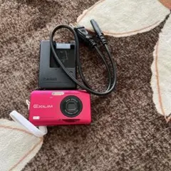 CASIO デジタルカメラ EXILIM チェリーピンク EX-Z800 - メルカリ