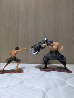 ワンピース ルフィ & ゼファー フィギュアセット