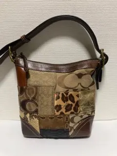 美品✨コーチ ハンドバッグ パッチワーク レザー ワンショルダー y2k 良品✨【COACH】コーチ ワンショルダーバッグ y2k ホワイト