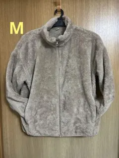 UNIQLOベージュ フリースジャケット
