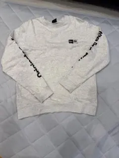 New Era X-Large Sweatshirtのサムネイル