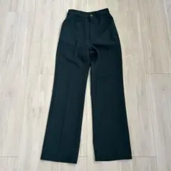 センタープレスパンツ