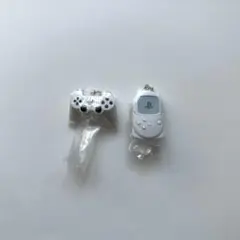 PlayStationミニチュアチャーム コントローラー白&ポケットステーション