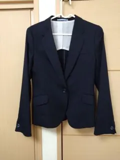 AOKI レディーススーツとブラウス