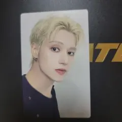 ATEEZ ウヨン トレカ Ashes to light