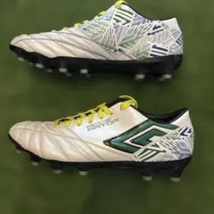 アンブロ」サッカー スパイクアクセレイター f-lash v2 - メルカリ