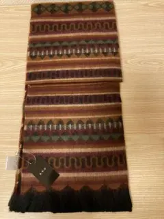 【新品未使用】a.v.v ストール　マフラー