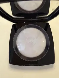CHANEL シャネル プードゥル ドゥース リス ブラン フェイスパウダーのサムネイル