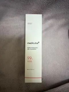 メディキューブ PDRN HYDRATING GEL CLEANSER