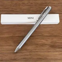 Item thumbnail for item d9d07bf6-1a69-4b2b-8db3-c0f940e8c0a9