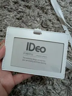 IDeo ホワイト パスケース