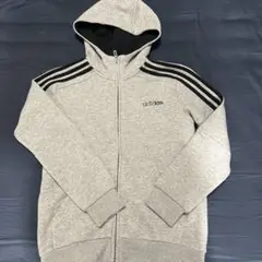 adidas フルジップパーカー グレー