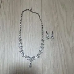 ウェディング ネックレス・ピアス