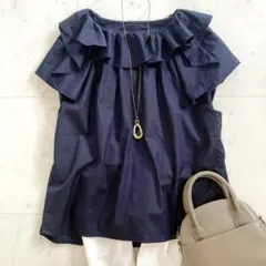 美品　トゥモローランド　ドッピオタイプライターフリルカラーブラウス　ネイビー