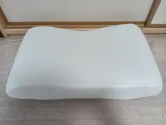 寝返りを受け止めるまくら　無印良品のサムネイル