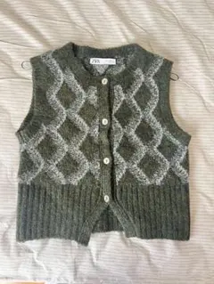 ZARA アーガイル柄　ニットベスト