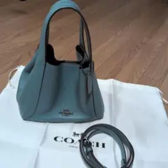 Item thumbnail for item fa7f9d97-4e3b-48e3-a6c9-b66a3fde37c0