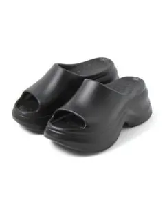 新品　LEPSIMサンダル ブラックのサムネイル