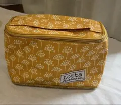 ロッタ・ヤンスドッター　バニティポーチのサムネイル