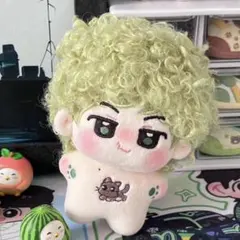 Hero✤さん　専用　王一博ぬいぐるみ 王一博ぬいぐるみ20cm WYBレア ランダム服付き - メルカリ