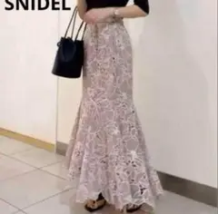 SNIDEL スナイデル　カッティングレースマーメイドスカート